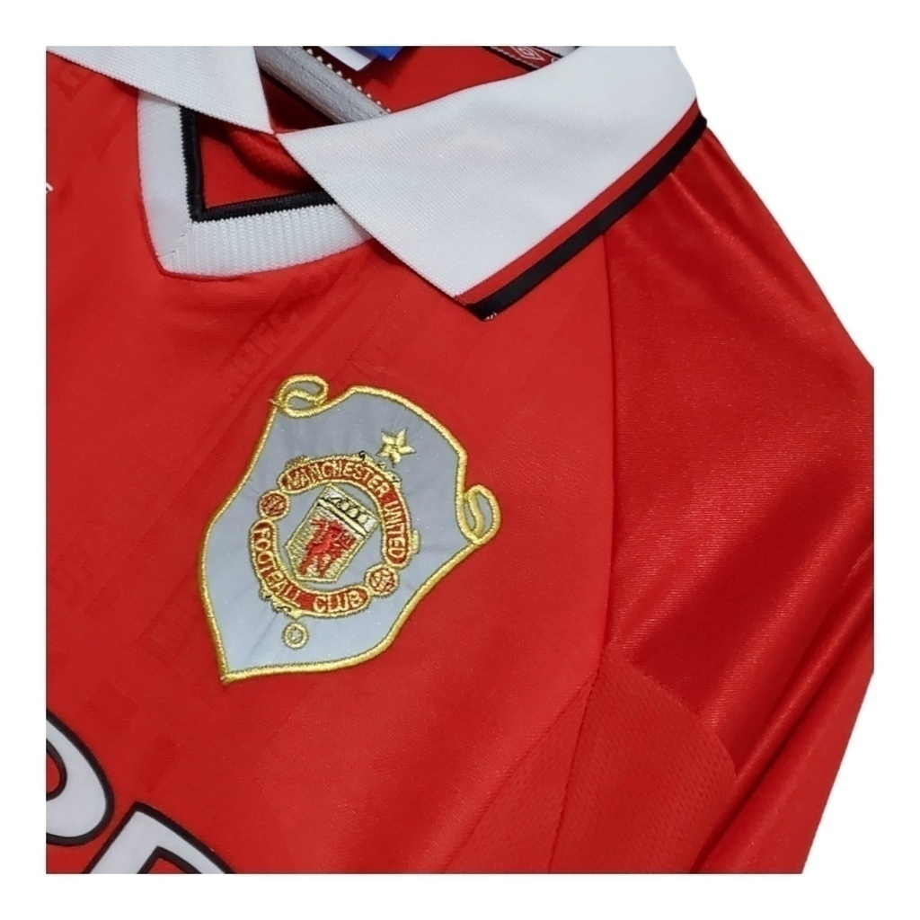 Camisa Manchester United I 1999/2000 Manga Longa - Retrô Umbro - Vermelha com detalhes em branco