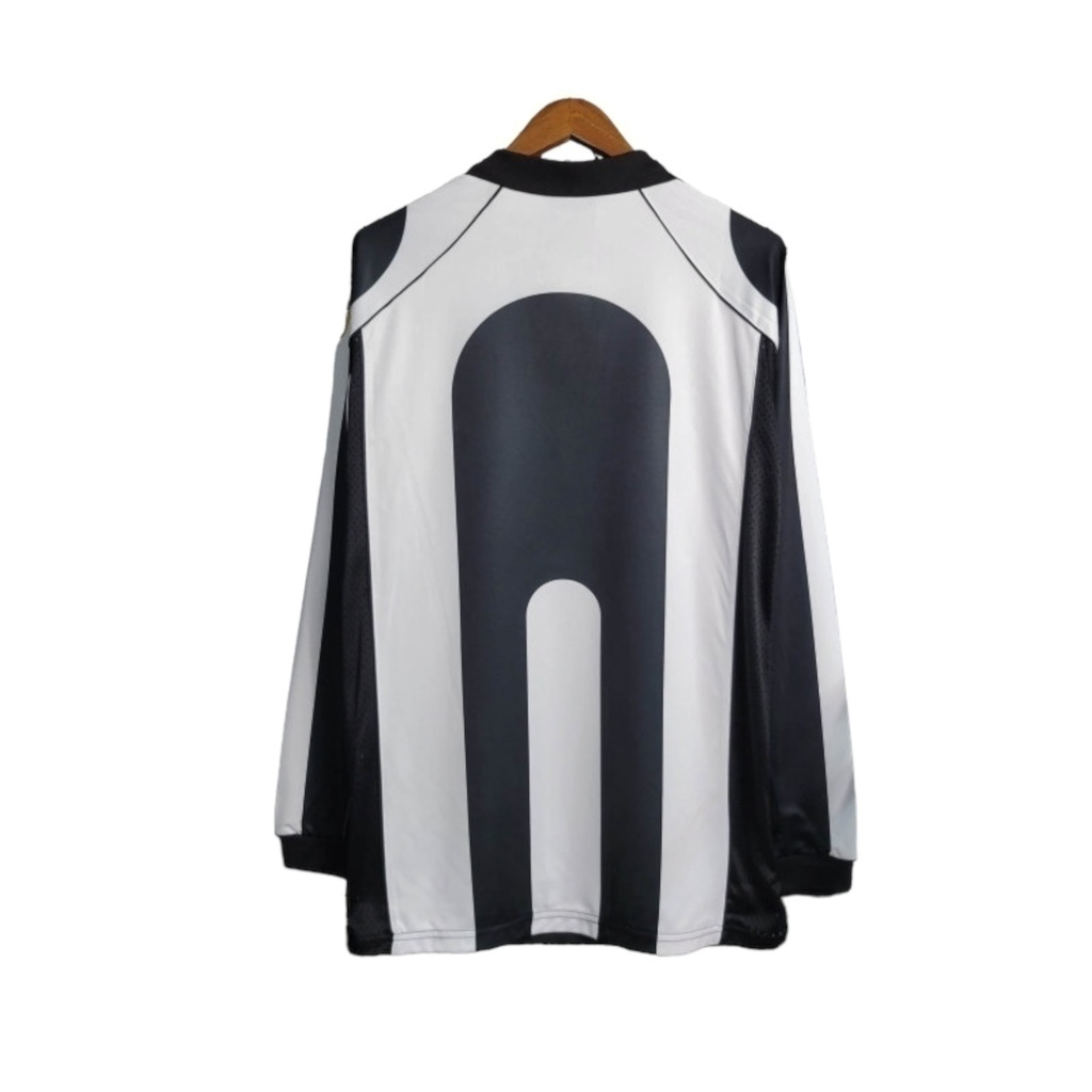 Camisa Juventus I 1997/1998 Manga Longa - Retrô Kappa - Preta e branca