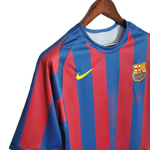 Camisa Barcelona I 2005/2006 - Retrô Nike - Azul e vermelha