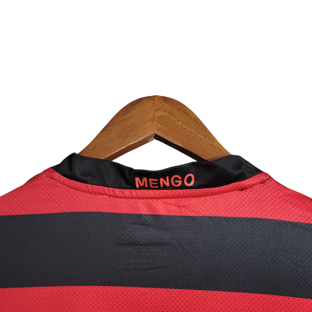Camisa Flamengo I 2008/2009 Manga Longa - Retrô Nike - Vermelha e preta com detalhes em branco e dourado