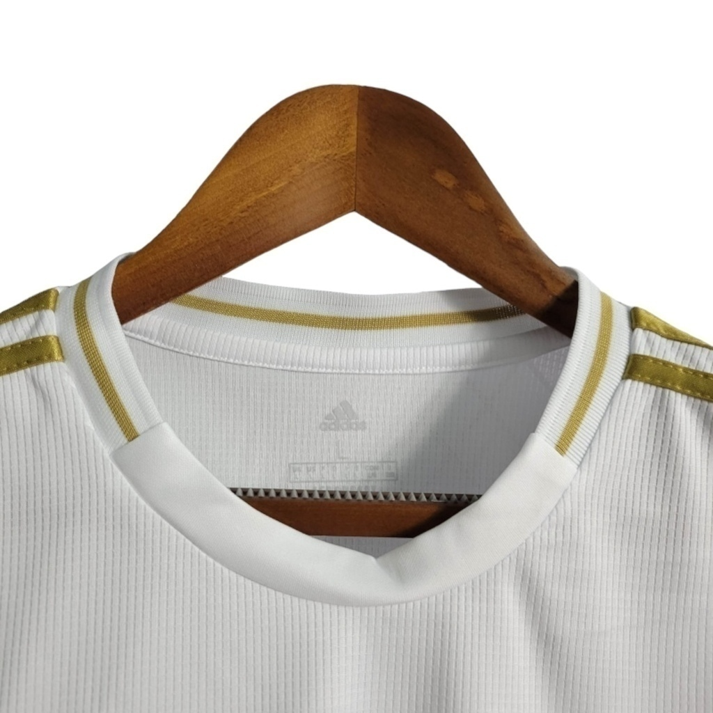 Camisa Real Madrid I 2018/2019 - Retrô Adidas - Branca com detalhes em dourado
