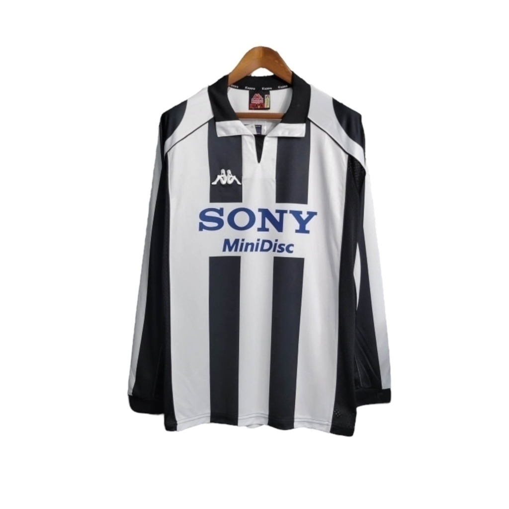Camisa Juventus I 1997/1998 Manga Longa - Retrô Kappa - Preta e branca
