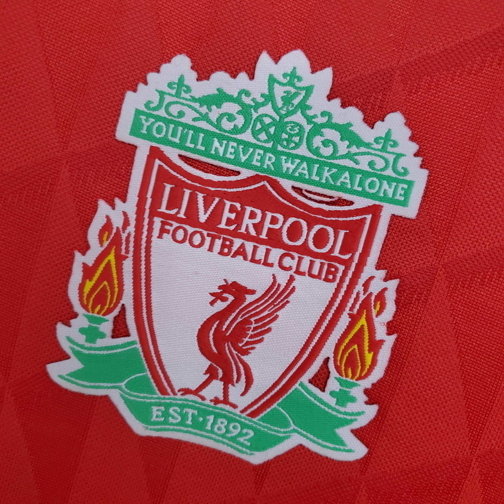 Camisa Liverpool I 2010/2011 - Retrô Adidas - Vermelha com detalhes em branco