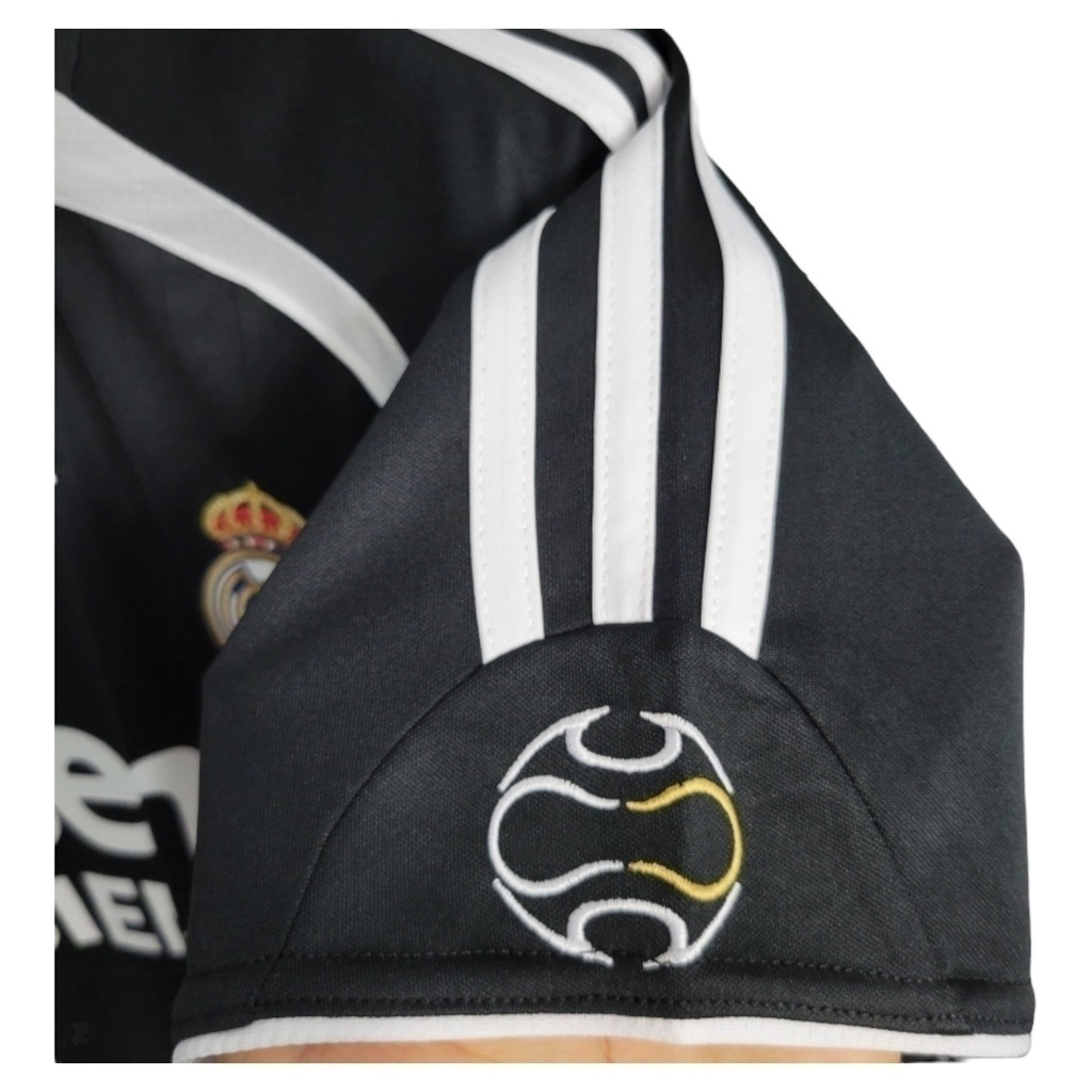 Camisa Real Madrid 2006/2007 - Retrô Adidas - Preta com detalhes em branco