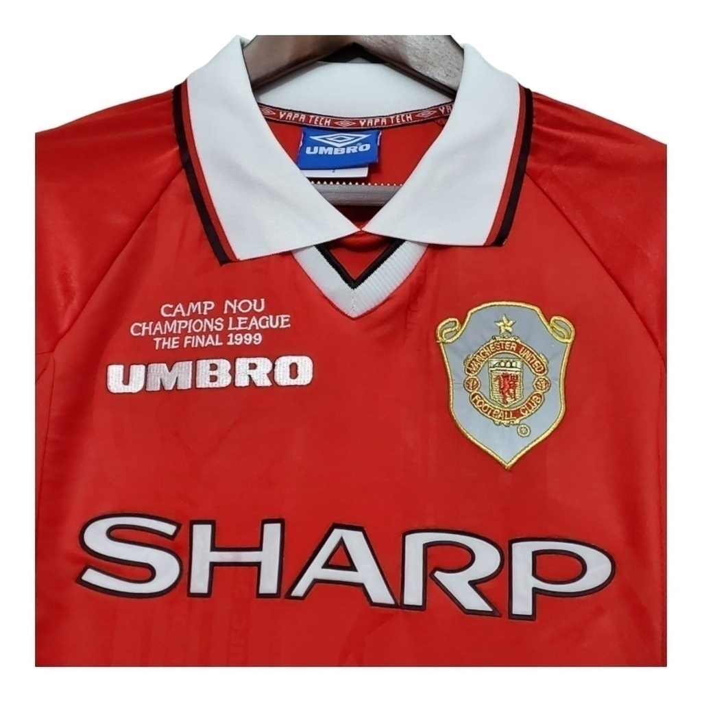 Camisa Manchester United I 1999/2000 Manga Longa - Retrô Umbro - Vermelha com detalhes em branco