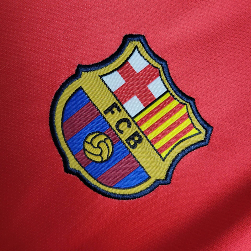 Conjunto Infantil Barcelona I 2008/2009 - Retrô Nike - Azul e vermelho com detalhes em amarelo