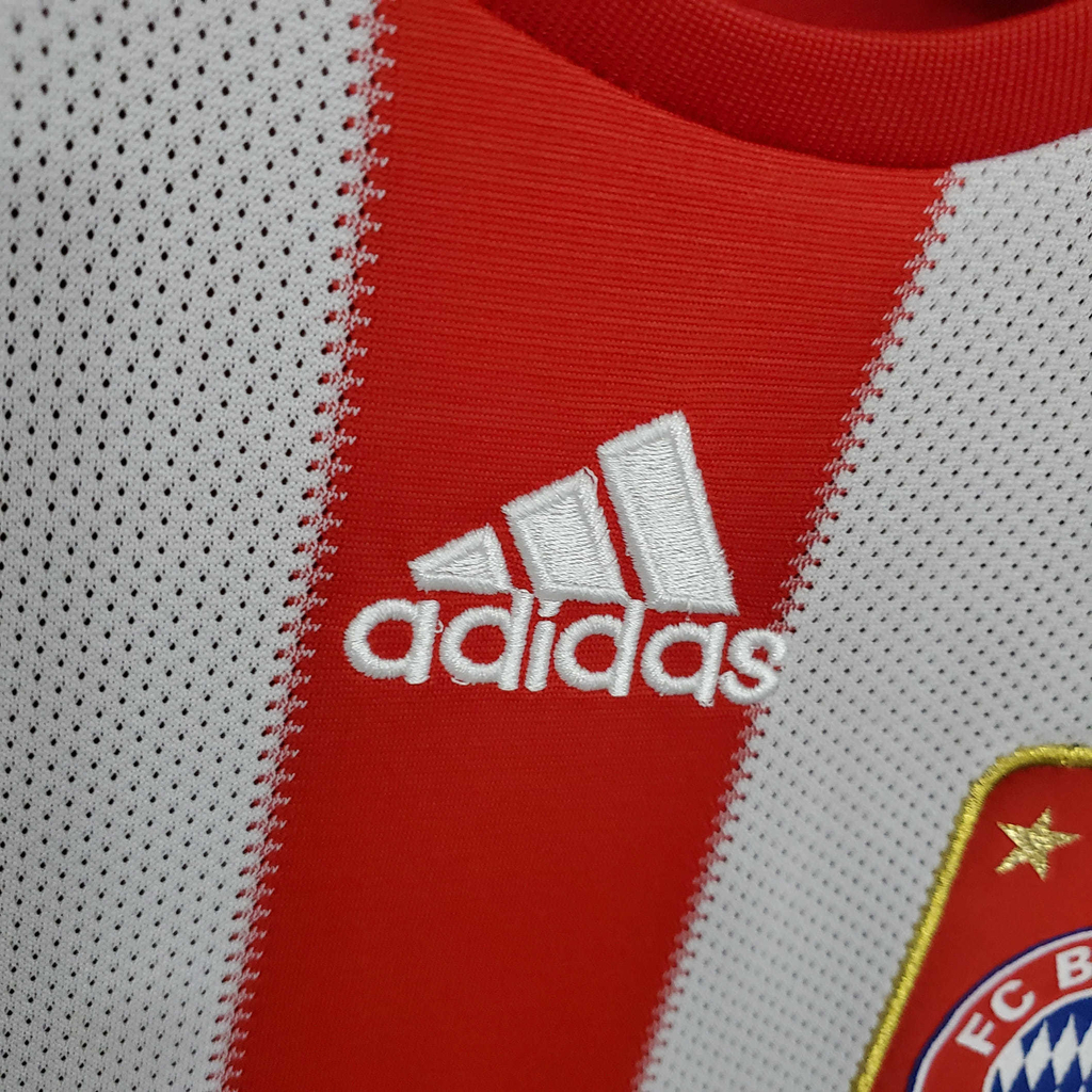 Camisa Bayern Munich 2010/2011 - Retrô Adidas - Vermelha e branca