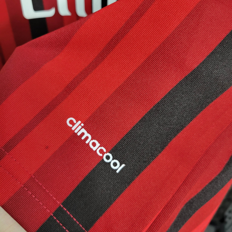 Camisa AC Milan I 2014/2015 - Retrô Adidas - Vermelha e preta com detalhes em branco
