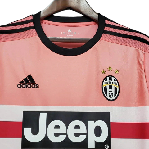Camisa Juventus 2015/2016 - Retrô Adidas - Rosa com detalhes em preto