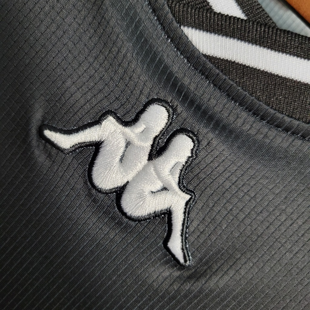 Camisa Vasco da Gama I Retrô 2000 - Retrô Kappa Masculino - Preta com faixa branca e detalhes em amarelo e vermelho