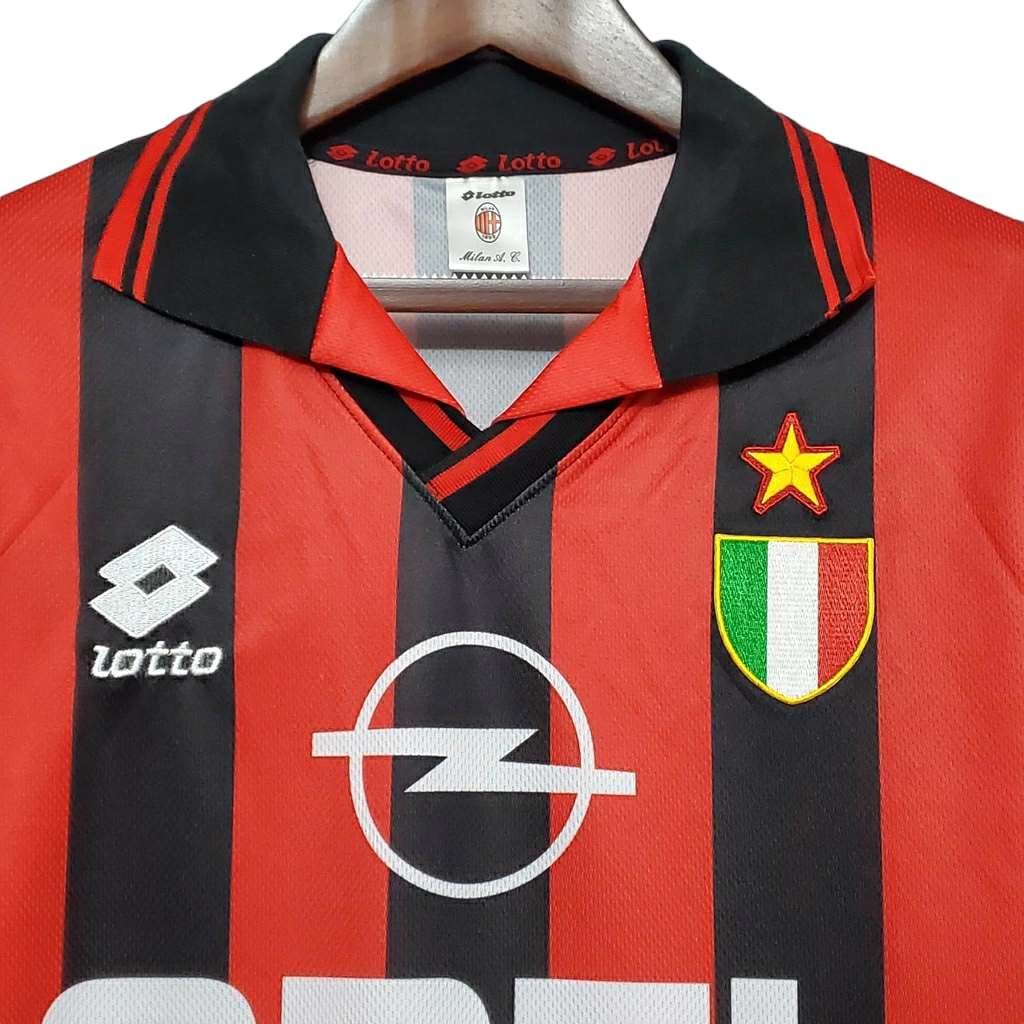 Camisa AC Milan 1996/1997 - Retrô Lotto - Vermelha e preta