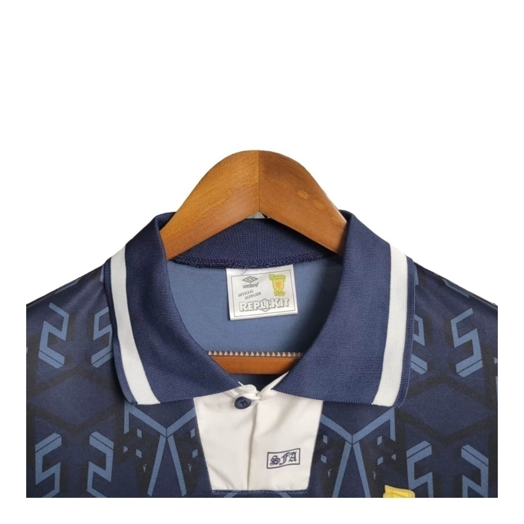 Camisa Seleção da Escócia II 1992/1993 - Retrô Umbro - Azul com detalhes em branco