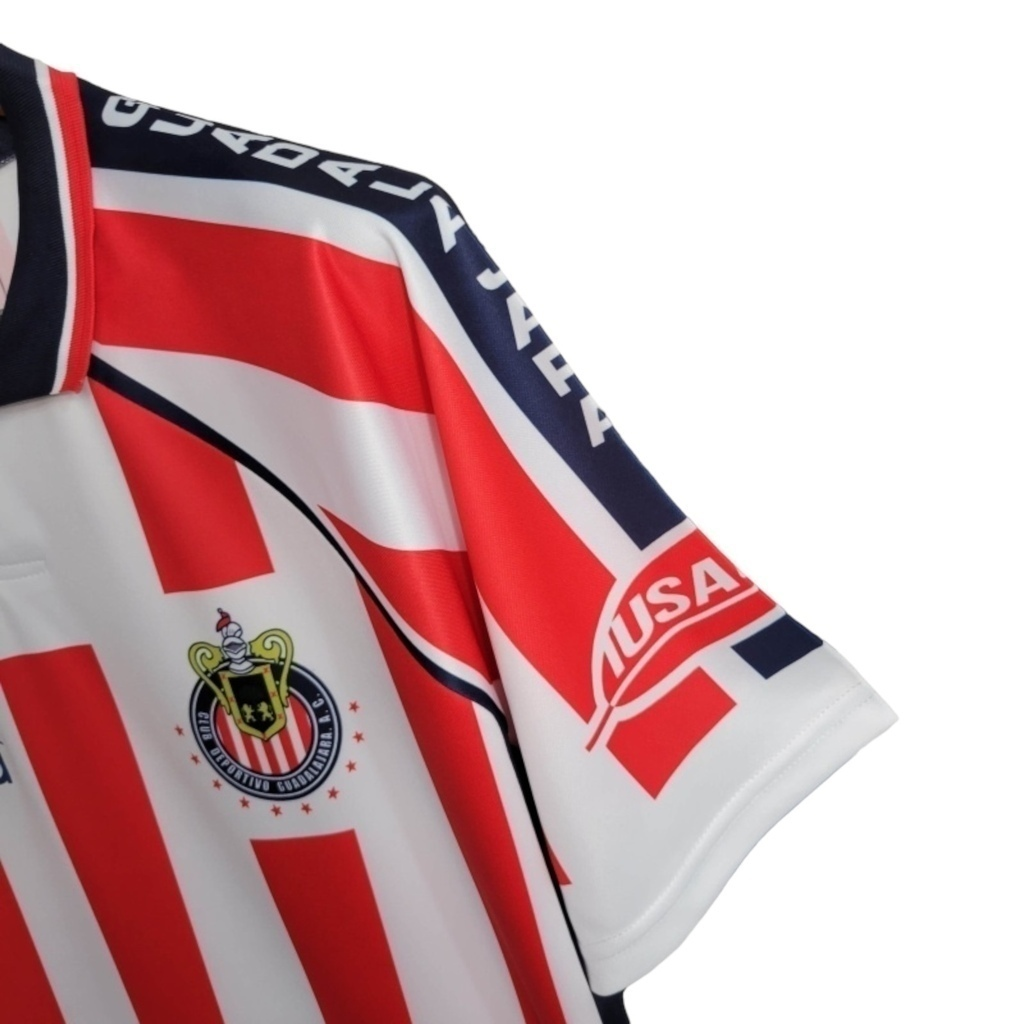 Camisa Chivas Guadalajara 2002/2003 - Retrô Atlética - Branca com detalhes em vermelho e azul
