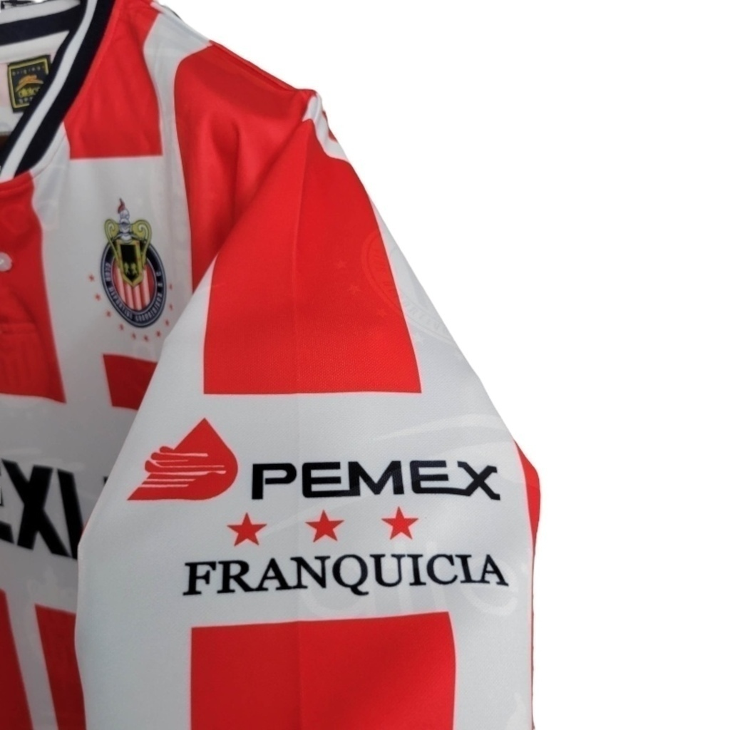 Camisa Chivas Guadalajara I 1994/1995 - Retrô Atlética - Branca com detalhes em vermelho e azul com todos os patrocínios