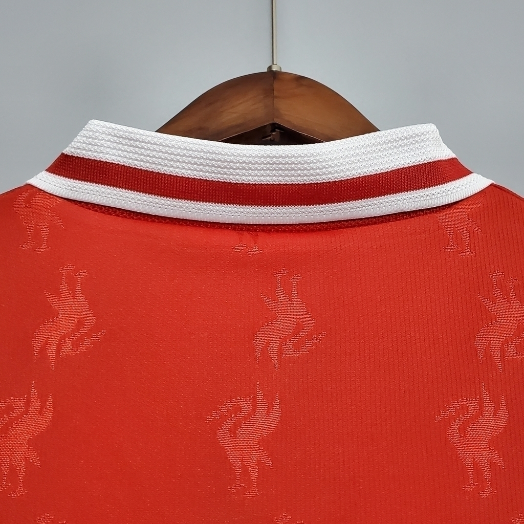Camisa Liverpool I 1996/1997 - Retrô Reebok - Vermelha com detalhes em branco