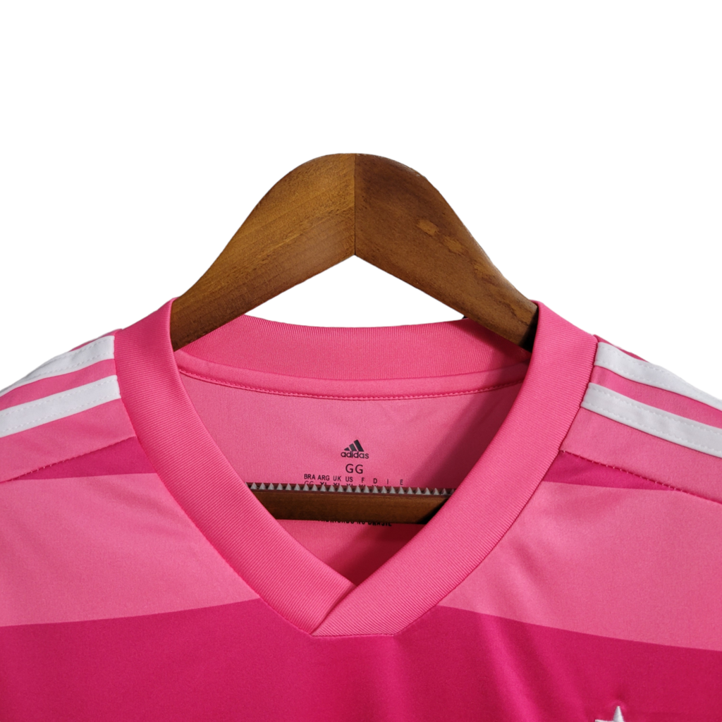 Camisa Flamengo Outubro Rosa 2022 - Retrô Adidas - Rosa em 2 tons e Símbolo em Branco