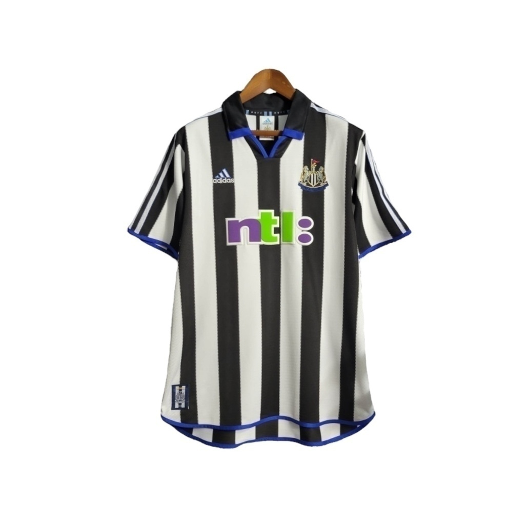 Camisa Newcastle 2000/2001 - Retrô Adidas - Branca com listras pretas e detalhes em azul