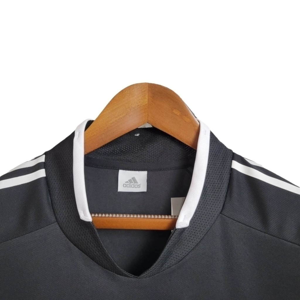 Camisa Real Madrid 2004/2005 - Retrô Adidas - Preta com detalhes em cinza e branco