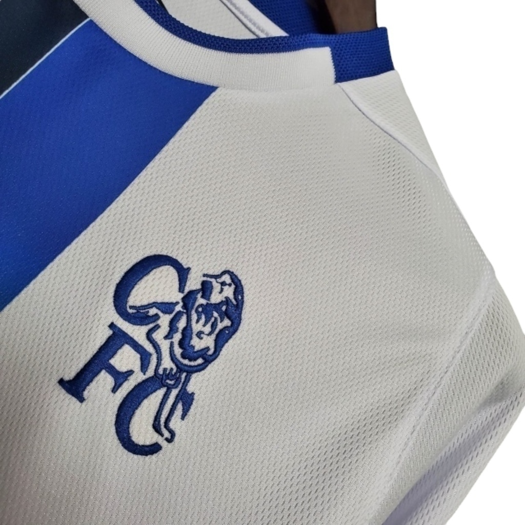 Camisa Chelsea II 2003/2005 Manga Longa - Retrô Umbro - Branca com detalhes em azul