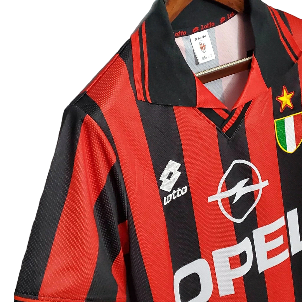 Camisa AC Milan 1996/1997 - Retrô Lotto - Vermelha e preta