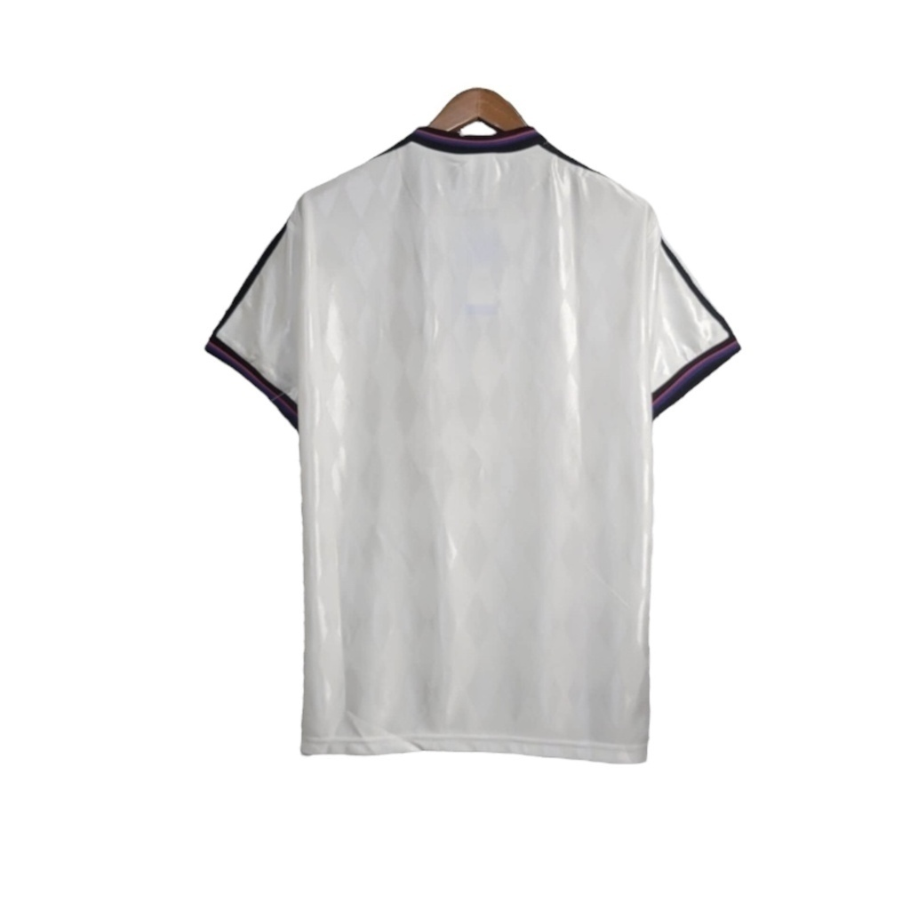 Camisa Bayern Munich 1996/1998 - Retrô Adidas - Branca com detalhes em azul e vermelho e preto