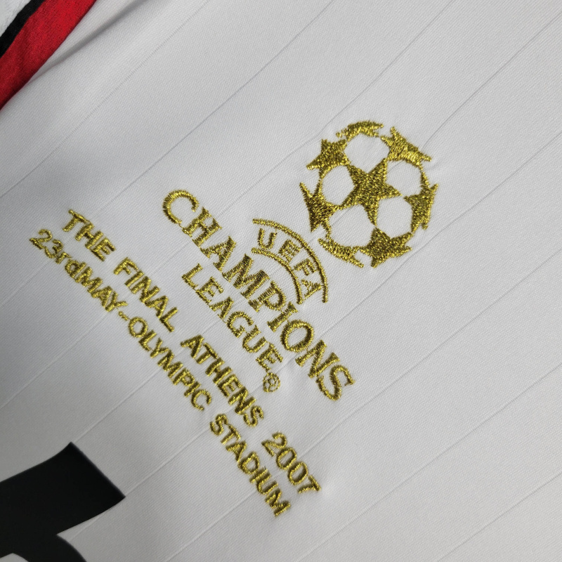 Camisa AC Milan 2006/2007 Manga Longa - Retrô Adidas - Branca com detalhes em preto e vermelho
