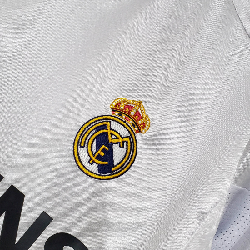 Camisa Real Madrid I 2004/2005 - Retrô Adidas - Branca com listras pretas