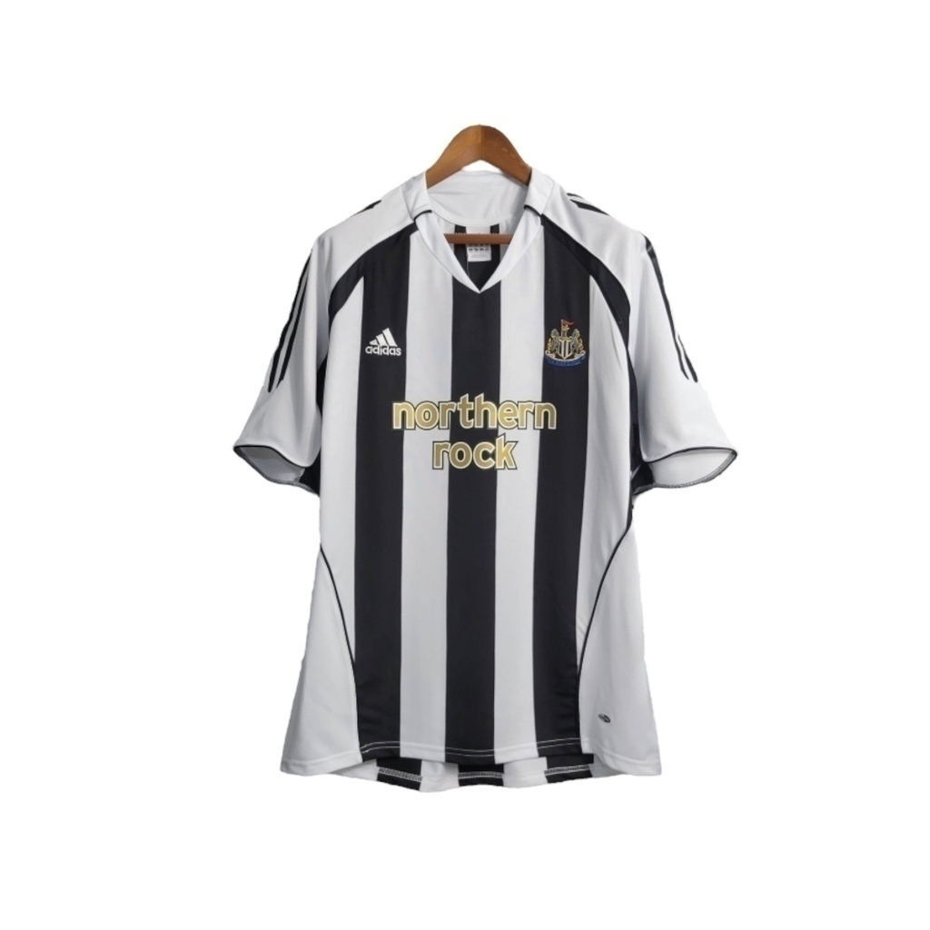 Camisa Newcastle 2004/2006 - Retrô Adidas - Branca com listras pretas