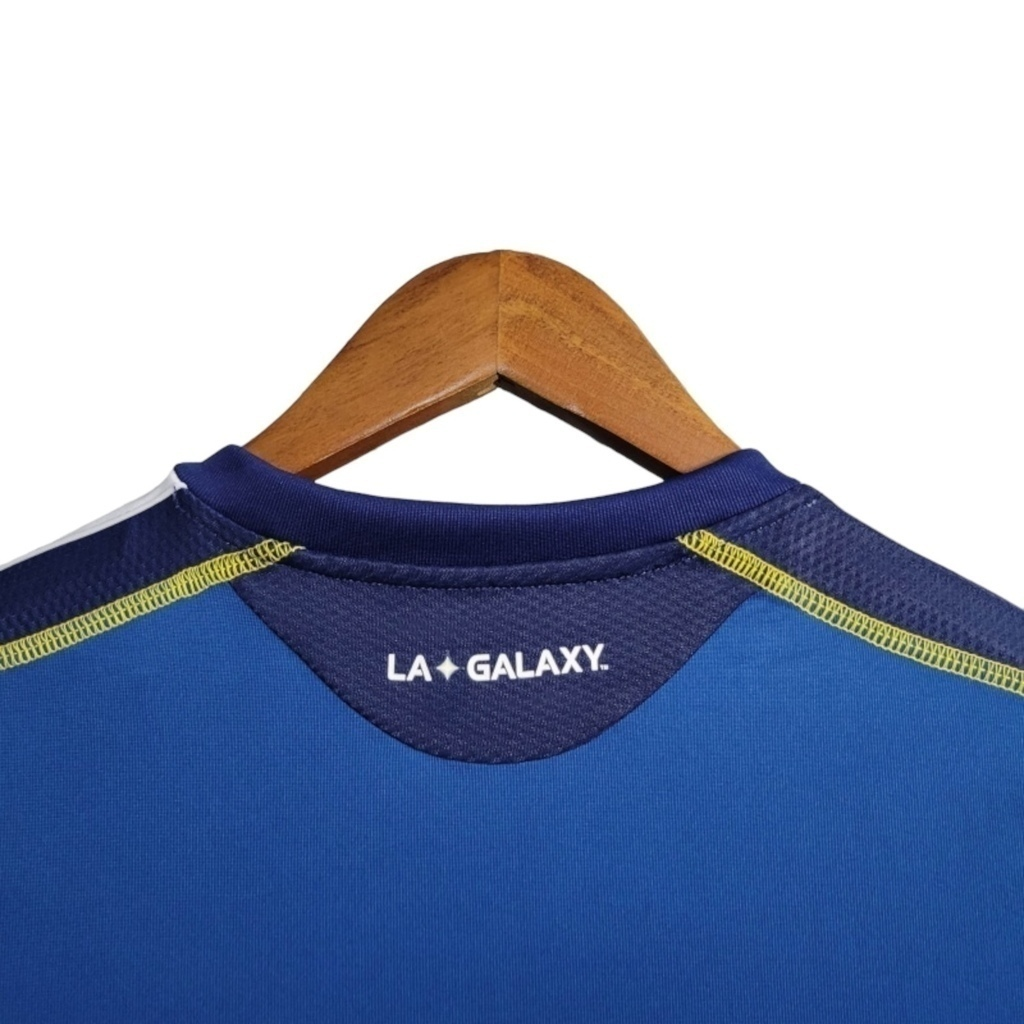 Camisa Los Angeles Galaxy II 2011/2012 Manga Longa - Retrô Adidas - Azul com detalhes em branco e amarelo