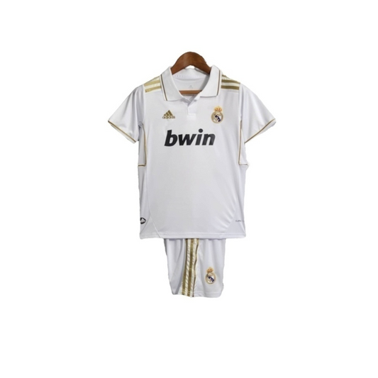 Conjunto Infantil Real Madrid I 2011/2012 - Retrô Adidas - Branco com detalhes em dourado