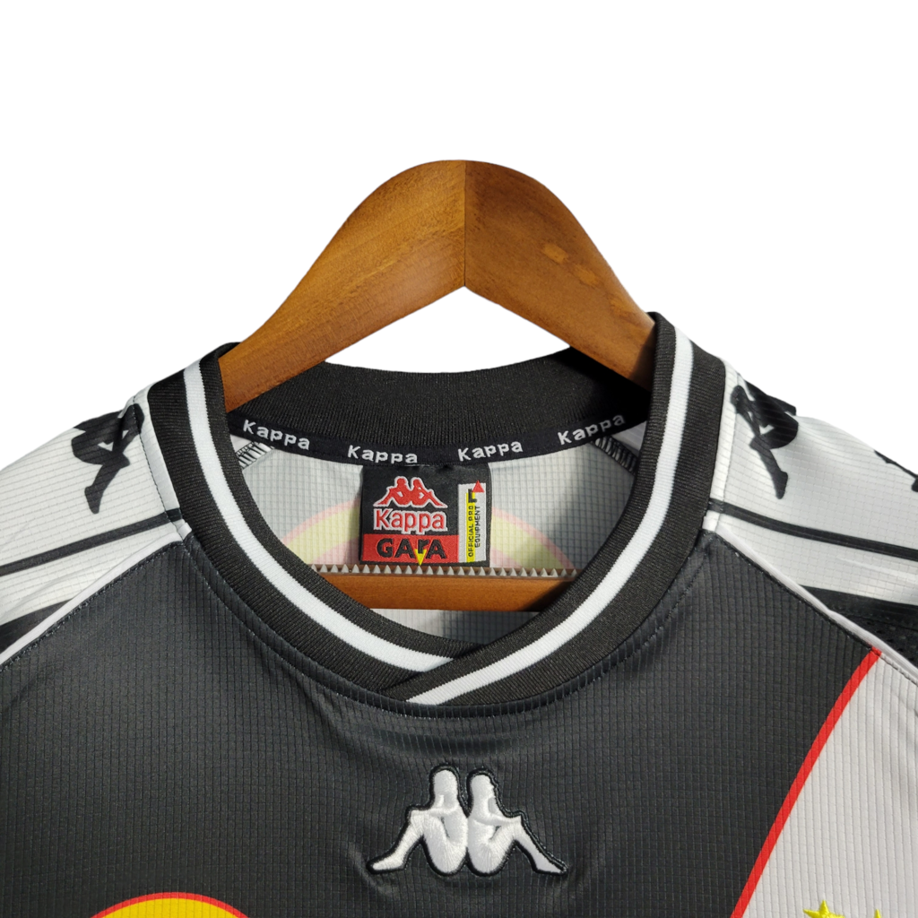 Camisa Vasco da Gama I Retrô 2000 - Retrô Kappa Masculino - Preta com faixa branca e detalhes em amarelo e vermelho