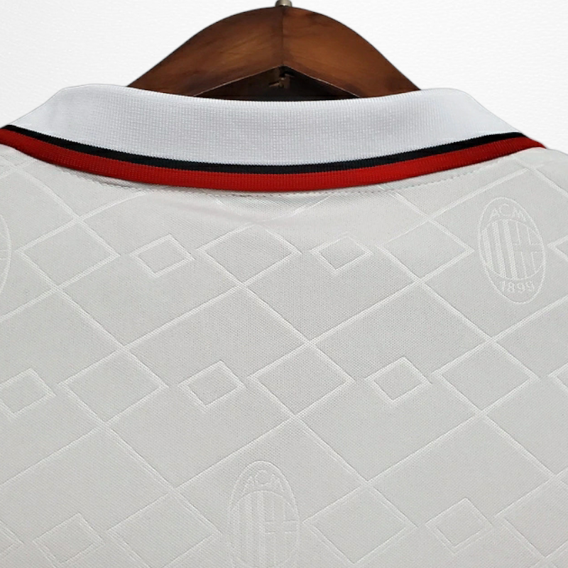 Camisa AC Milan II 1993/1994 - Retrô Lotto - Branca com detalhes em vermelho