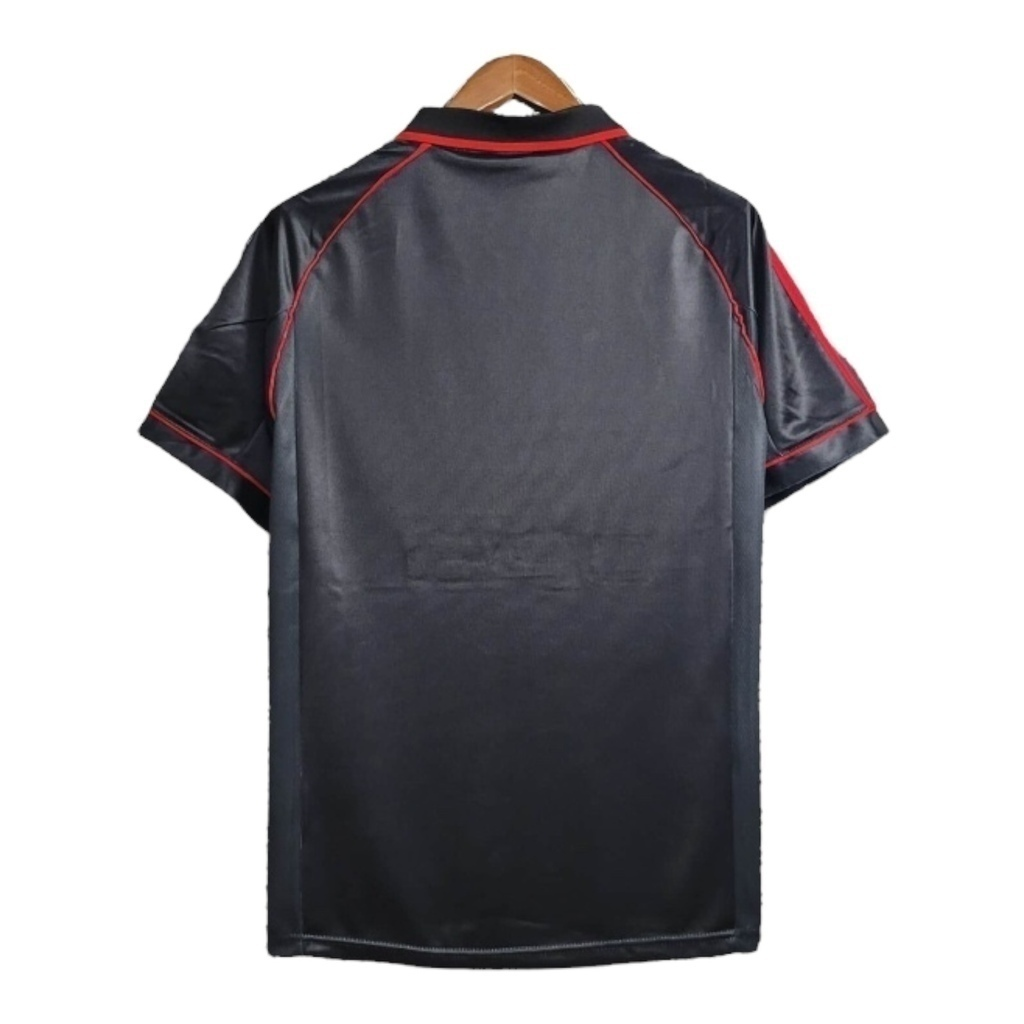 Camisa AC Milan III 1998/1999 - Retrô Adidas - Preta com detalhes em vermelho