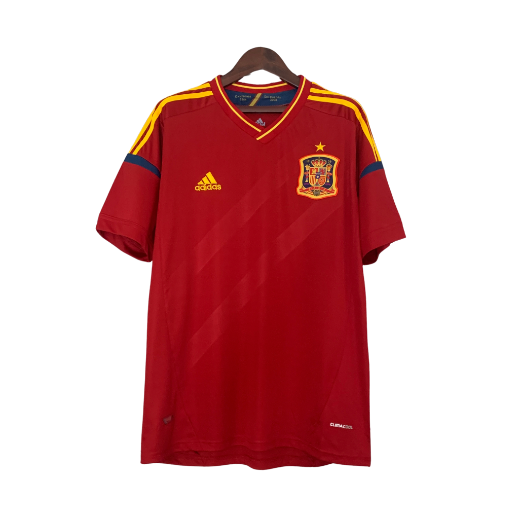 Camisa Seleção da Espanha I 2012 - Retrô Adidas - Vermelha com detalhes em amarelo
