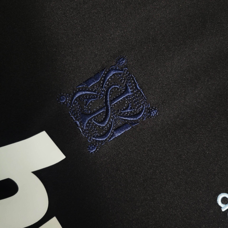 Camisa Real Madrid II 2009/2010 - Retrô Adidas - Preta com detalhes em azul