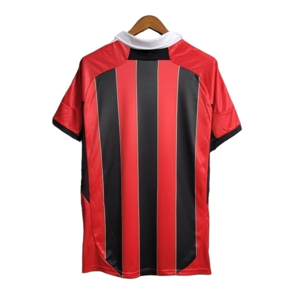 Camisa AC Milan I 2012/2013 - Retrô Adidas - Vermelha e preta com detalhes em branco e verde