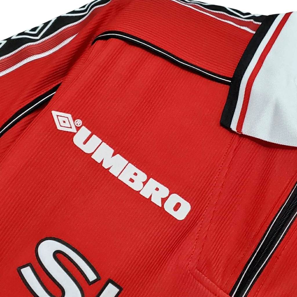 Camisa Manchester United 1998/1999 - Retrô Umbro - Vermelha