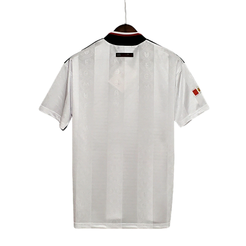 Camisa Manchester United 1997/1998 - Retrô Umbro - Branca