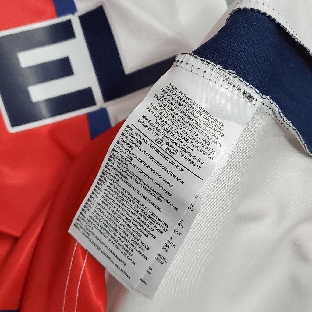 Camisa Paris Saint-Germain II 1998/1999 - Retrô Nike - Branca. azul e vermelha
