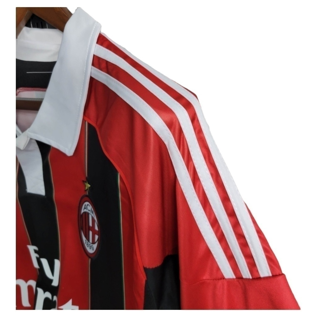 Camisa AC Milan I 2012/2013 - Retrô Adidas - Vermelha e preta com detalhes em branco e verde