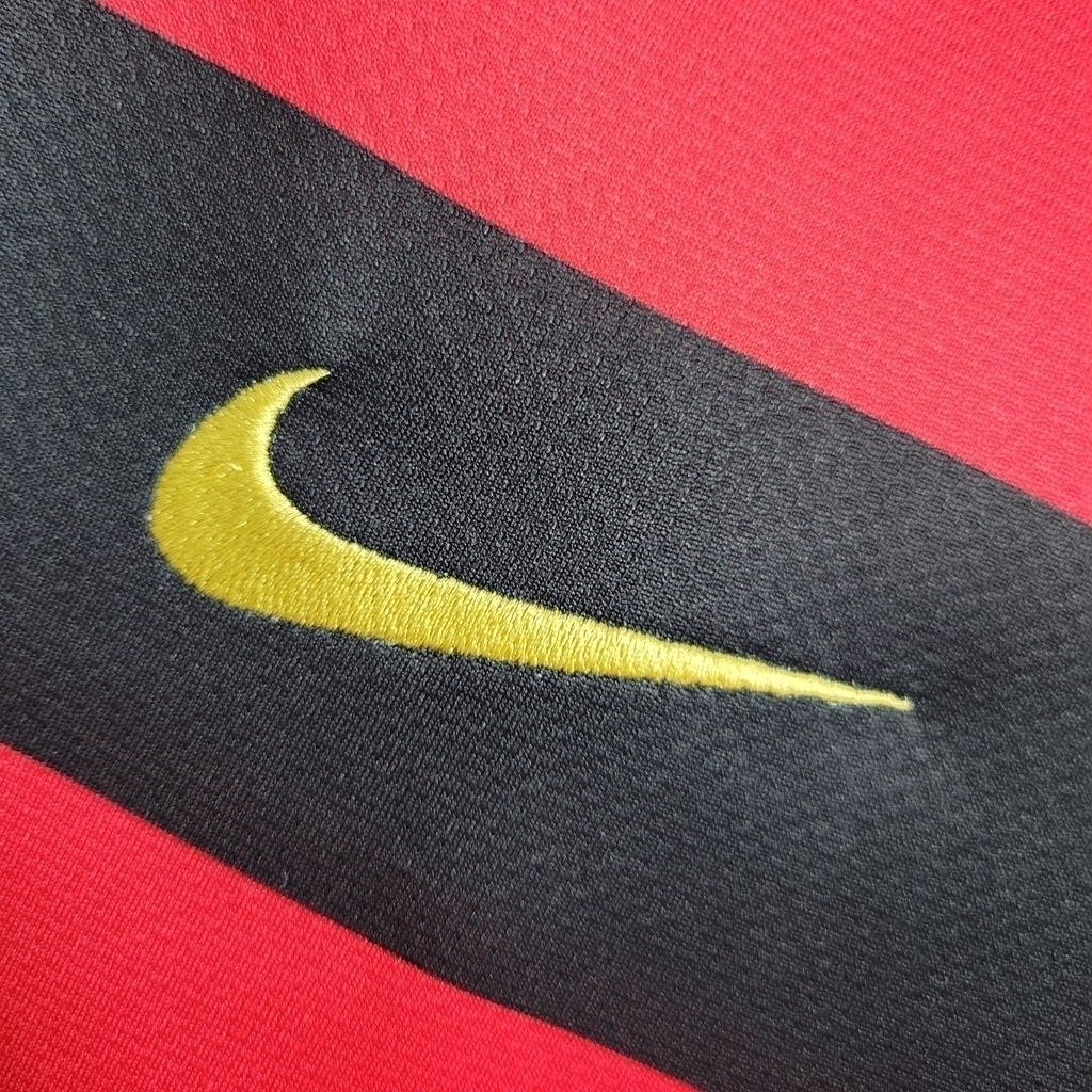 Camisa Flamengo I 2008/2009 - Retrô Nike - Vermelha com detalhes em Preto e amarelo