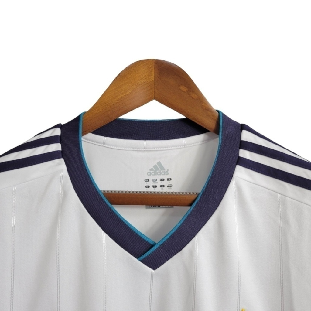 Camisa Real Madrid I 2012/2013 - Retrô Adidas - Branca com detalhes em azul