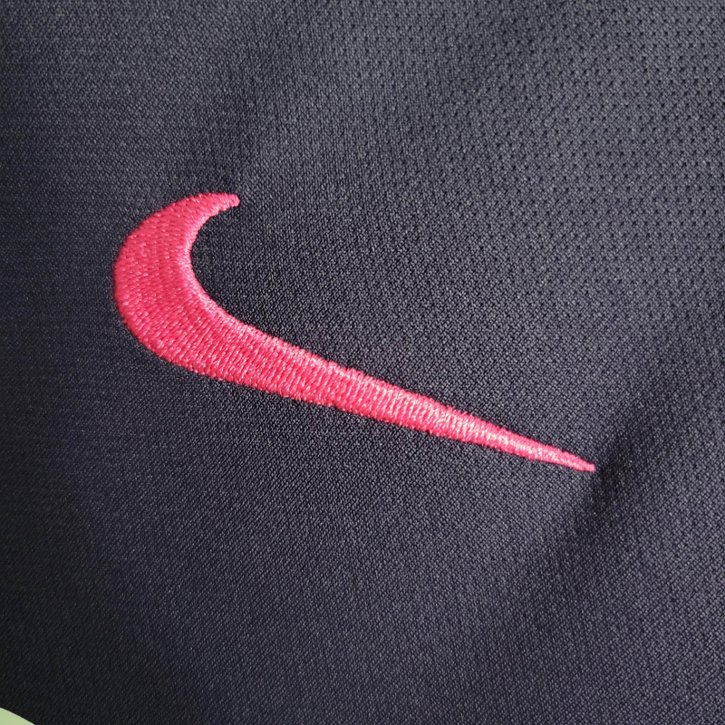 Camisa Barcelona II 2016/2017 - Retrô Nike - Roxa com detalhes em rosa