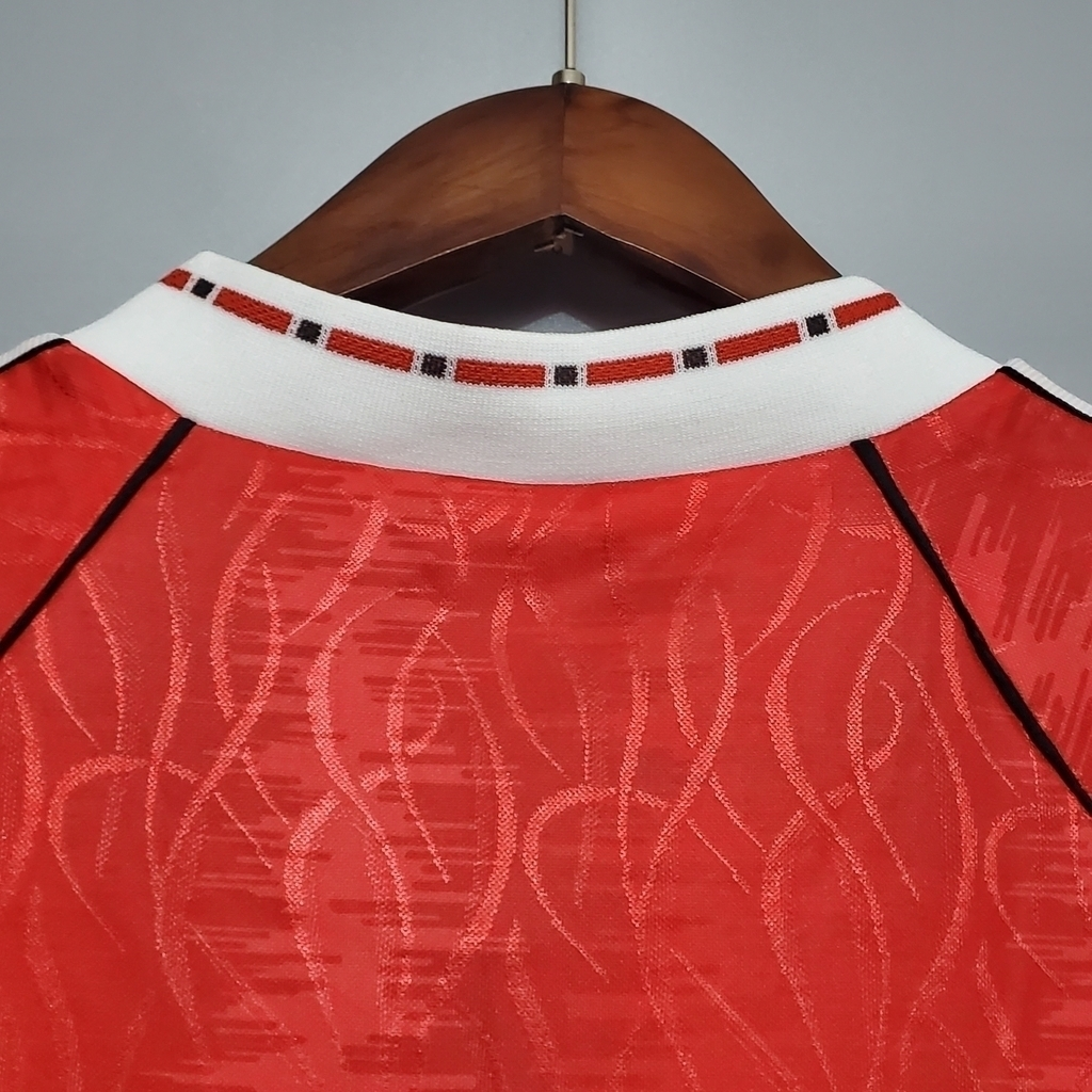 Camisa Manchester United I Retrô 1990/1992 - Retrô Adidas - Vermelha