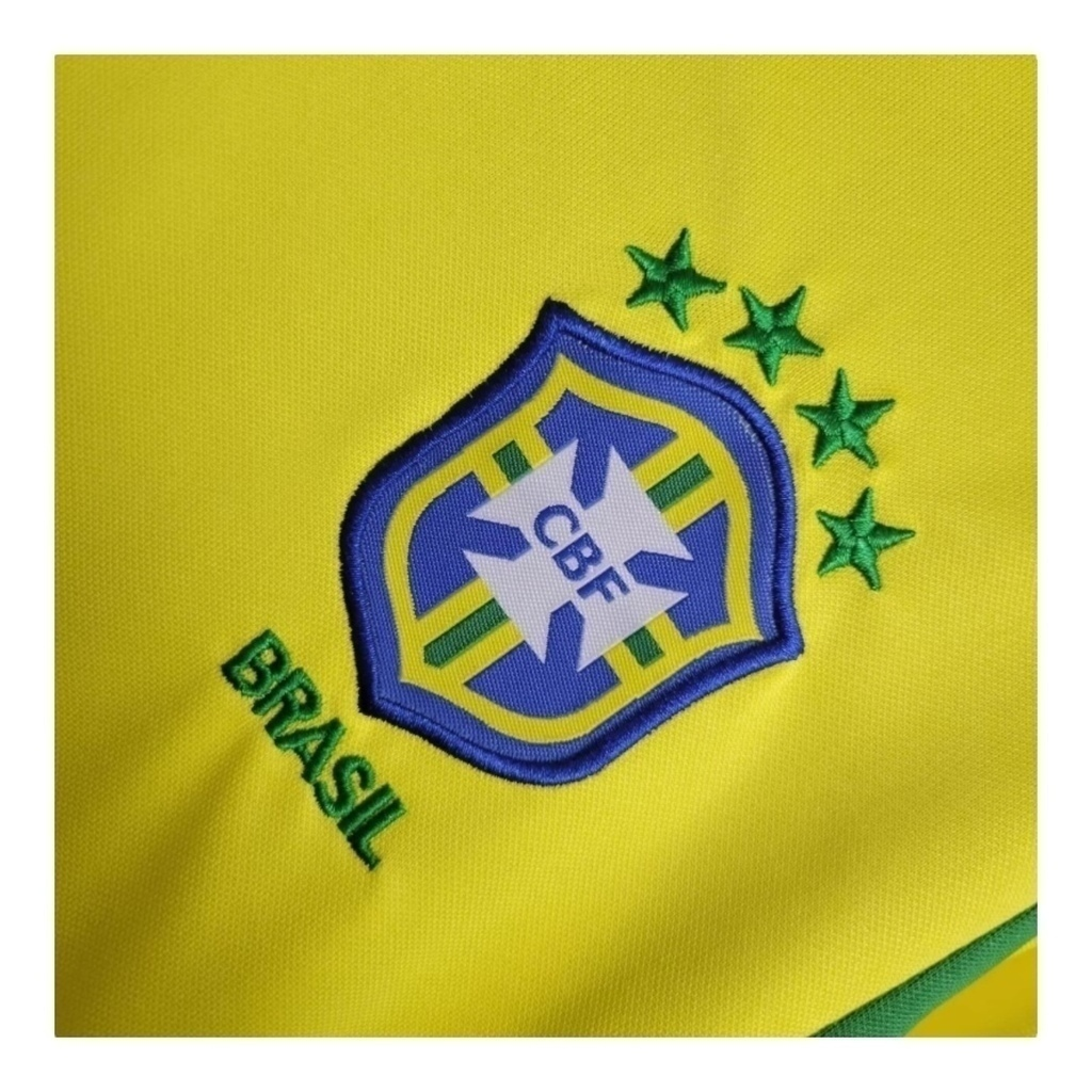 Conjunto Infantil Seleção Brasileira 2002 - Retrô Nike - Amarelo com detalhes em verde