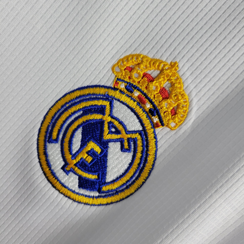 Camisa Real Madrid I 2018/2019 - Retrô Adidas - Branca com detalhes em dourado
