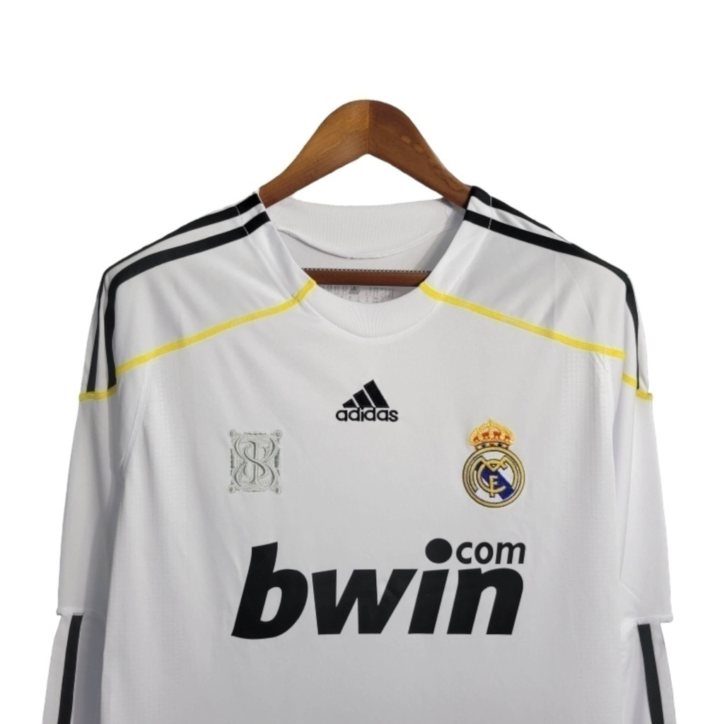 Camisa Real Madrid I 2009/2010 Manga Longa - Retrô Adidas - Branca com detalhes em preto e amarelo