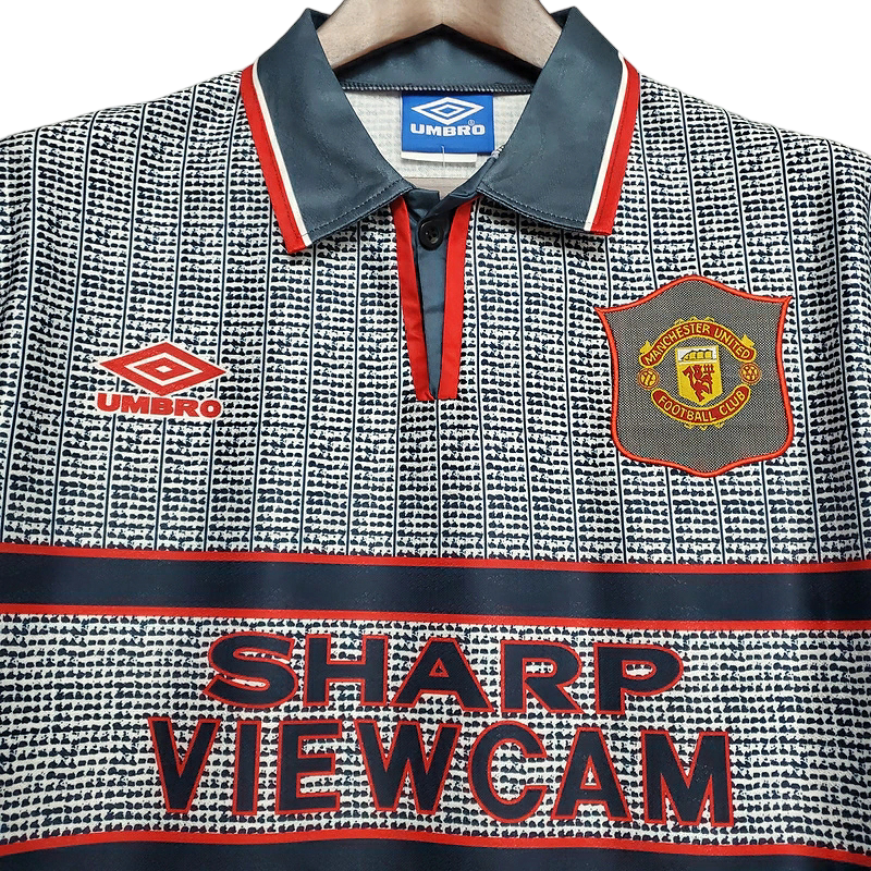 Camisa Manchester United 1995/1996 - Retrô Umbro - Cinza