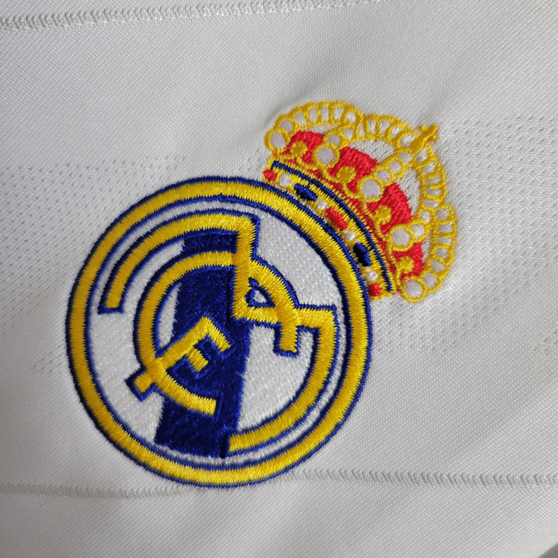 Camisa Real Madrid I 2017/2018 Manga Longa - Retrô Adidas - Branca com detalhes em azul