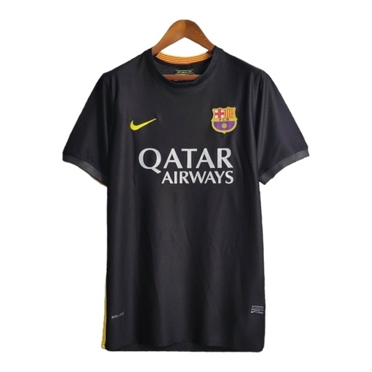 Camisa Barcelona III 2013/2014 - Retrô Nike - Preta com detalhes em amarelo e vermelho